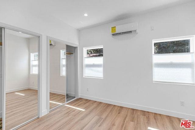 Foto del edificio - 1454 Yosemite Dr