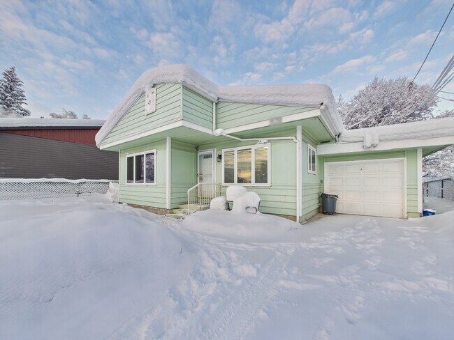 Foto del edificio - 820 Smythe St