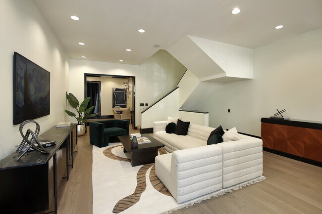 Living Room - 65 E Bellevue Plz