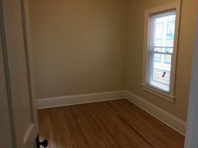 Foto del edificio - 3063 N Bremen St