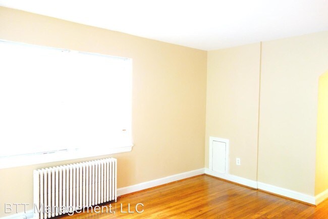 Foto del edificio - 8409 Greenwood Ave