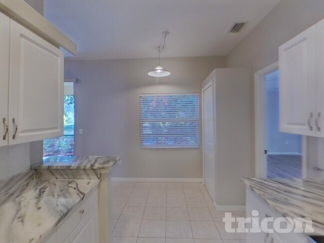 Foto del edificio - 5811 28th St E