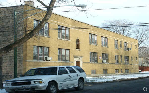 Primary Photo - 2500 N Monitor Ave