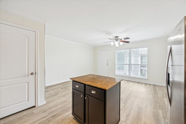 Foto del edificio - 300 Pecore St