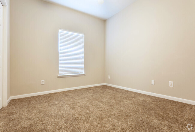 Bedroom - Fairlake Cove Apartment Homes