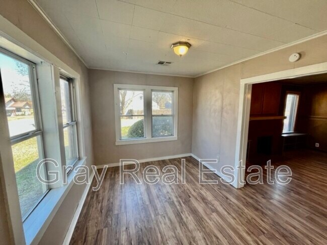 Foto del edificio - 231 W 21st St