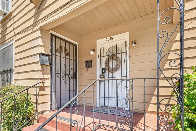 Foto del edificio - 2619 Nettleton St