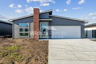 Building Photo - 9611 E Annabelle Cir