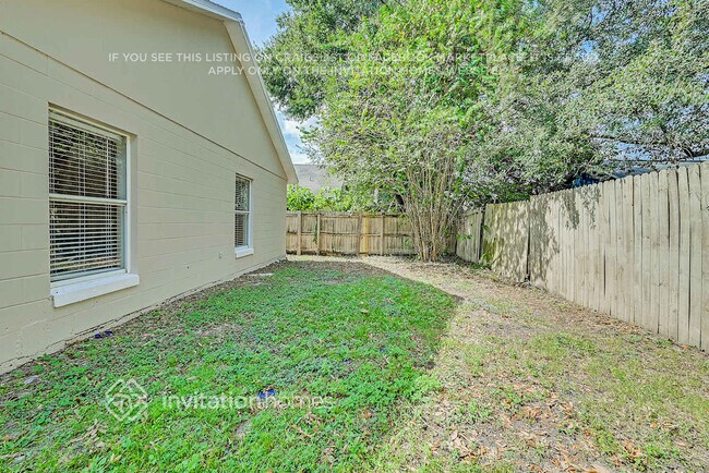 Foto del edificio - 5621 Piney Ridge Dr