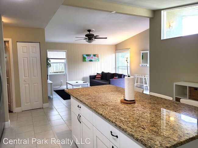 Building Photo - 3 br, 2 bath House - 3712 Aloha Dr