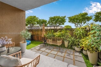 Building Photo - 10900 SW 104th St