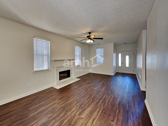 Building Photo - 3511 English Oaks Drive NW