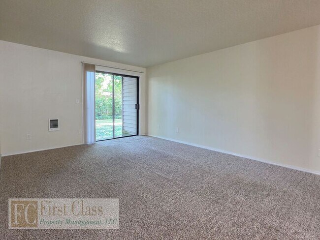 Photo - 20125 SW Tualatin Valley Hwy Apartment