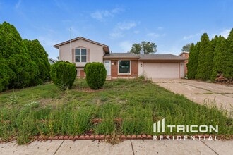 Building Photo - 4726 Bailey Dr