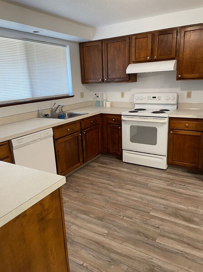 Building Photo - Great Home in Tigard