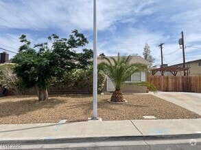 Building Photo - 6301 Casada Way