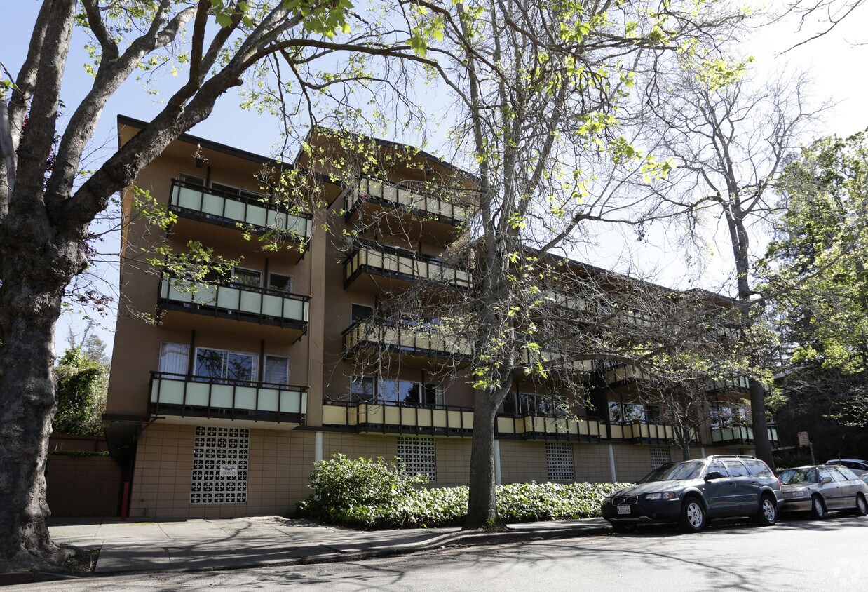 Building Photo - 300 Monte Vista Ave