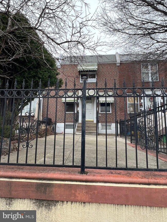 7276 Leonard St, Philadelphia, PA 19149 Townhome Rentals in