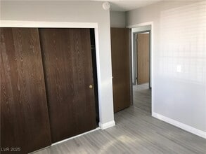 Building Photo - 6271 Cedarwood Ave Building Photo - 6271 Cedarwood Ave