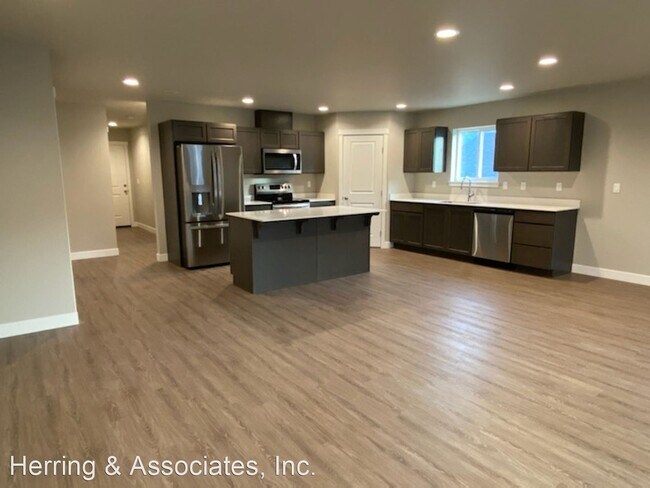 Foto del edificio - 3 br, 2 bath House - 1091 S New Berry Ln