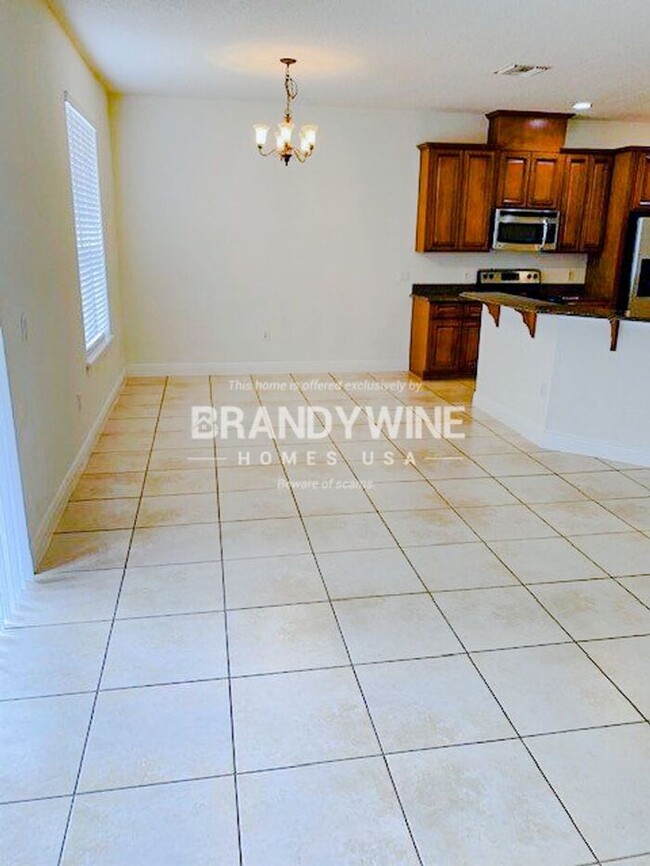 Building Photo - Gated Community of La Fortuna- Kissimmee