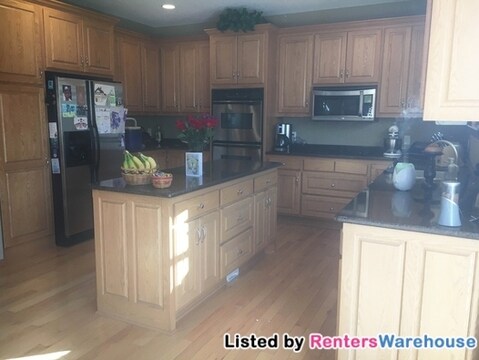 Foto del edificio - 22780 Erskin St NE