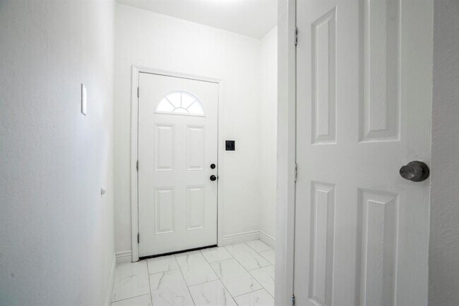 Foto del edificio - 3801 14th St