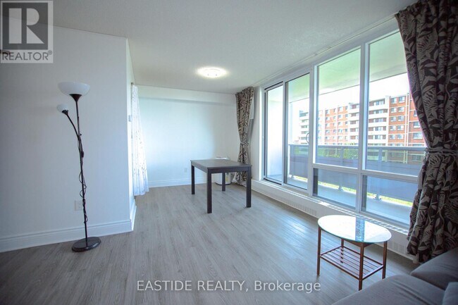 Photo du bâtiment - 1250-1250 Bridletowne Cir