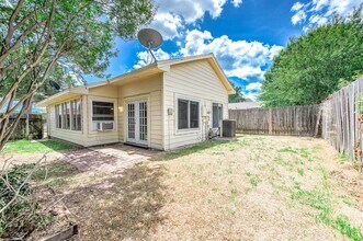 Building Photo - 11918 Westwold Dr