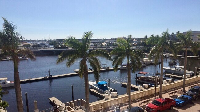 Foto del edificio - 451 Bayfront Pl