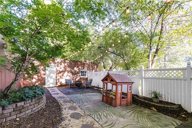 Building Photo - 426 Chimborazo Blvd