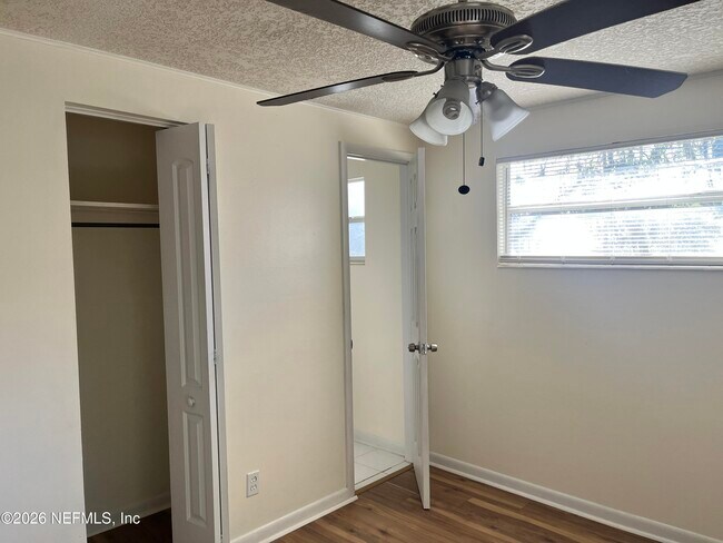 Building Photo - 276 Auriga Dr