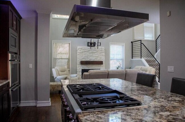 Foto del edificio - 2227 Wayside Dr