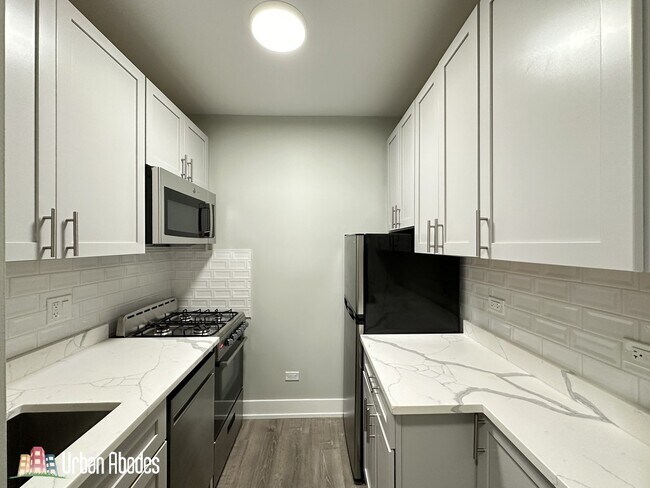 Foto del edificio - 503 W Belmont Ave