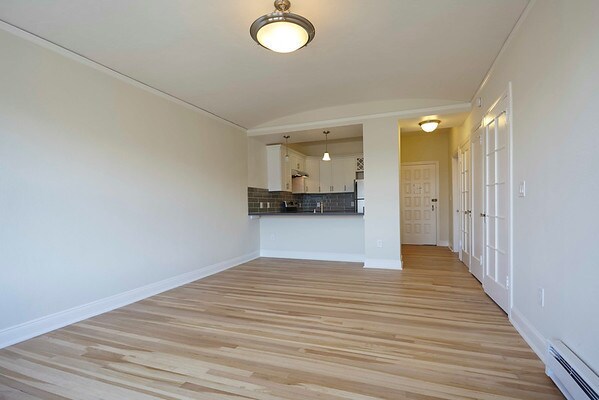 Foto del edificio - 300 Buchanan St