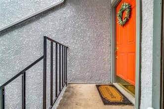 Building Photo - 15151 Berry Trail