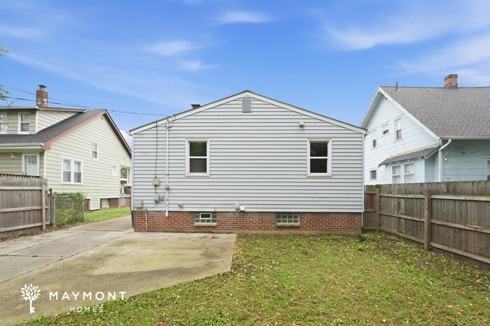 Foto del edificio - Charming 2 Bedroom Cleveland Home