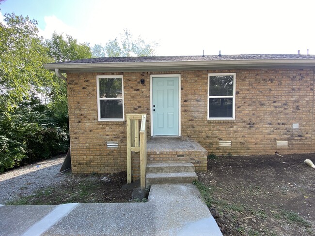 Foto del edificio - 3223 Alpine Ave
