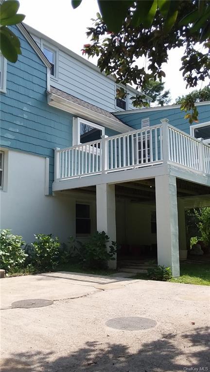 Foto del edificio - 23 Maplewood Rd