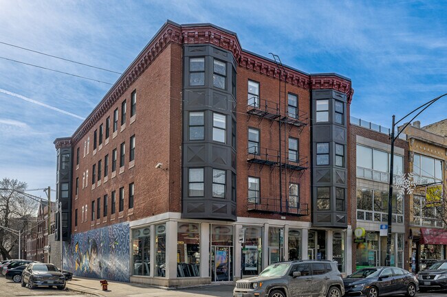 Building Photo - 1735 W Division St
