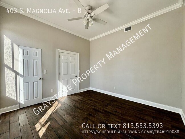 Building Photo - Convenient, accessible, and luxury all in ...