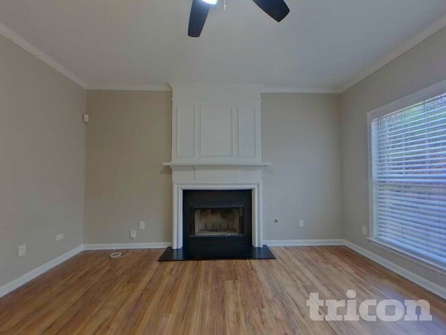 Building Photo - 5910 Haterleigh Dr