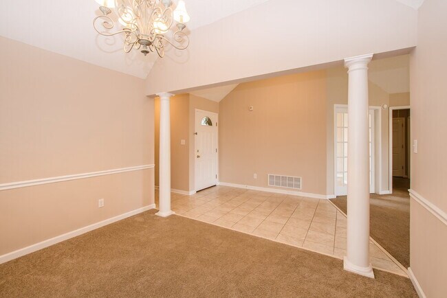 Foto del edificio - 938 Classic Cove