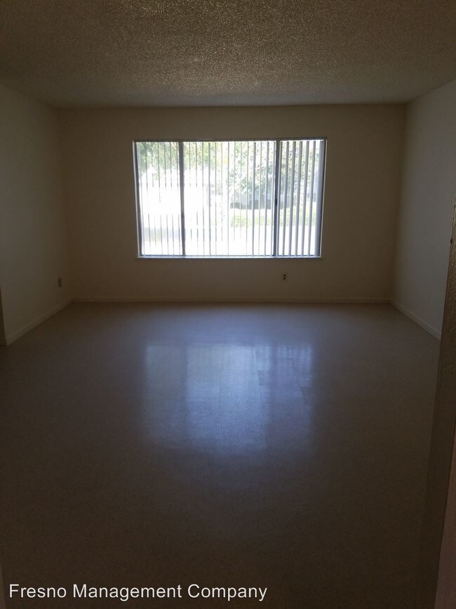 Foto del edificio - 6046 N Dewey Ave