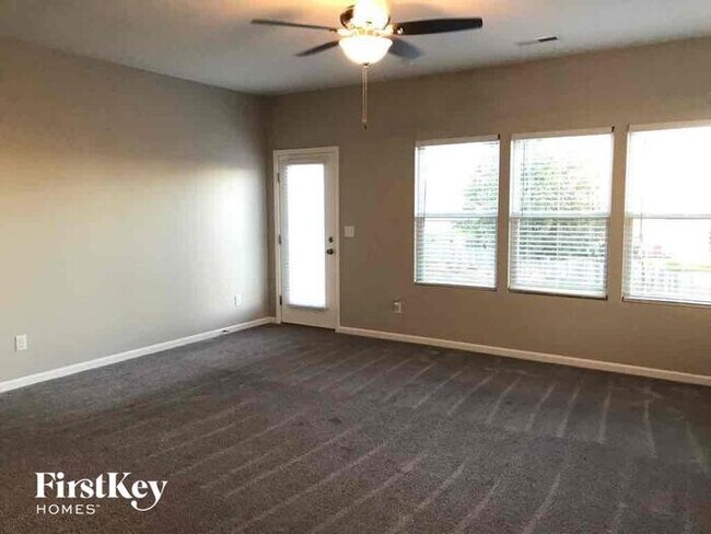 Building Photo - 109 Abel Peterson Dr