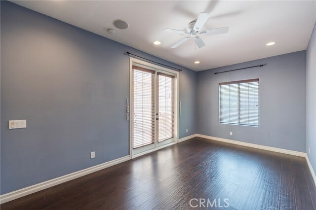 Building Photo - 6535 Park Royal Cir