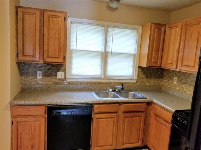Building Photo - 4792 Hairston Pl