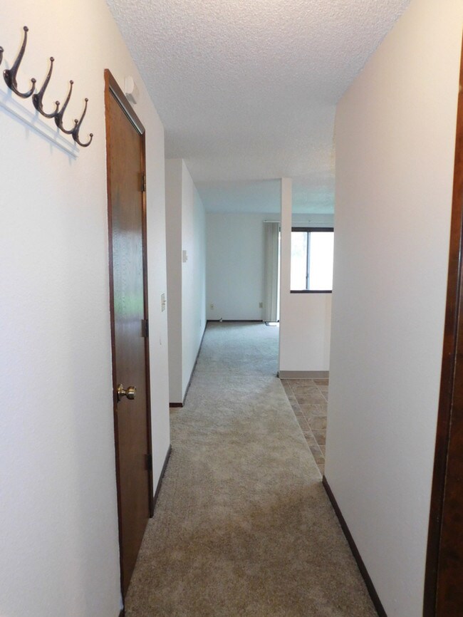 Foto del edificio - 219 SE Sweetbriar Ln