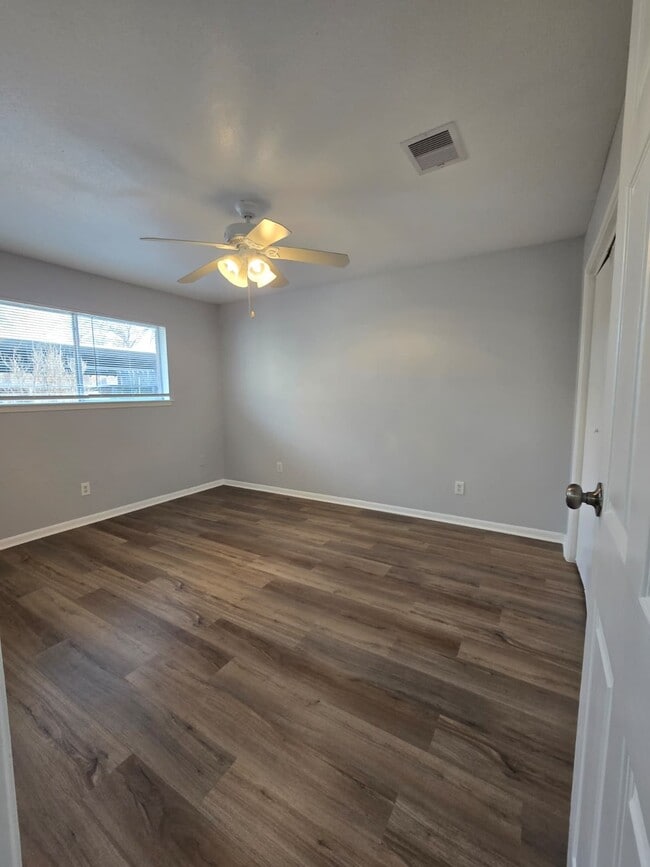 Building Photo - 1193 Lyric Ln