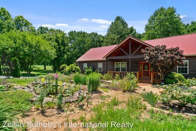 Foto del edificio - 3 br, 2 bath House - 1042 Fort Hill